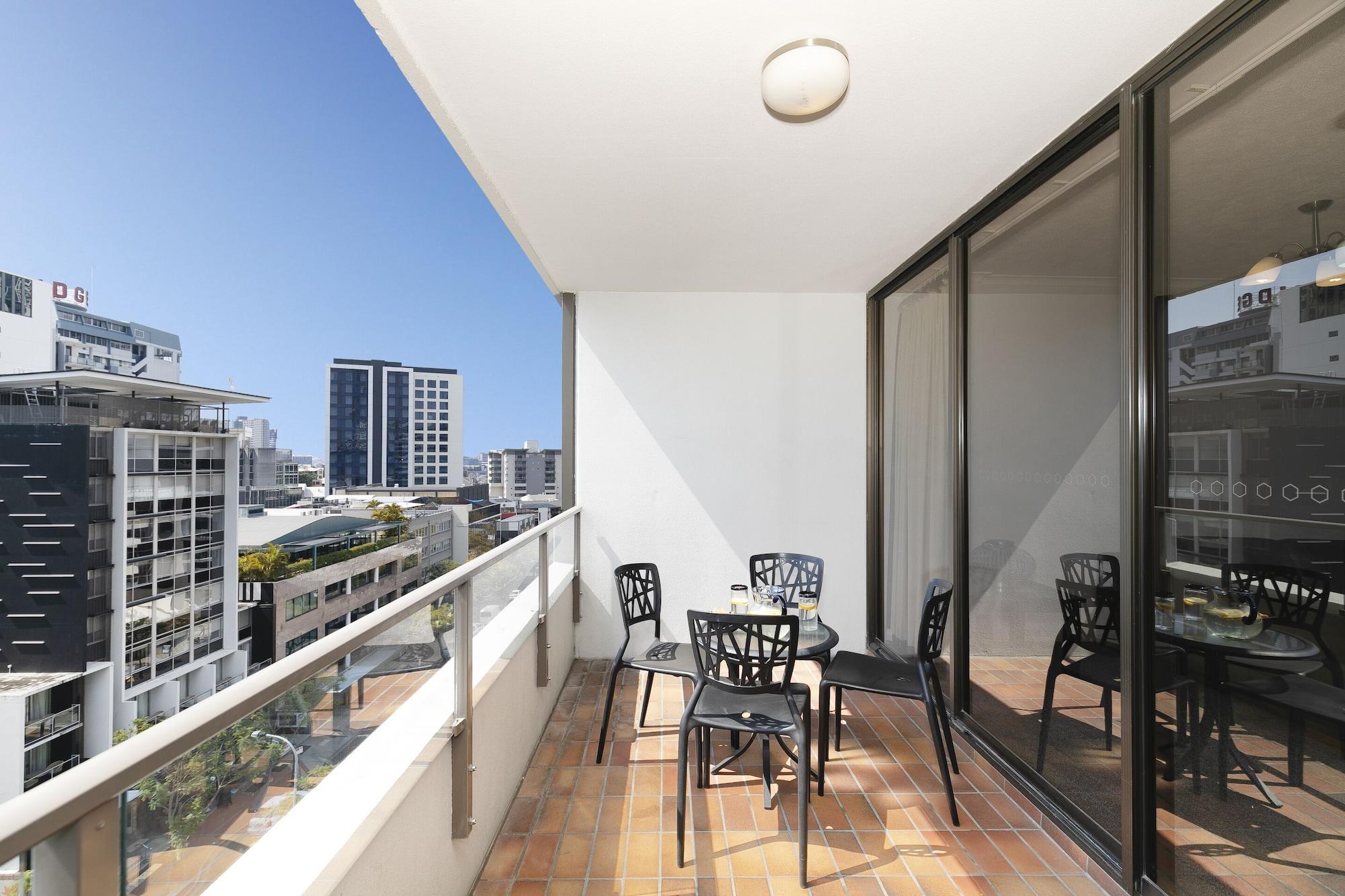 The Astor Apartments Brisbane Esterno foto