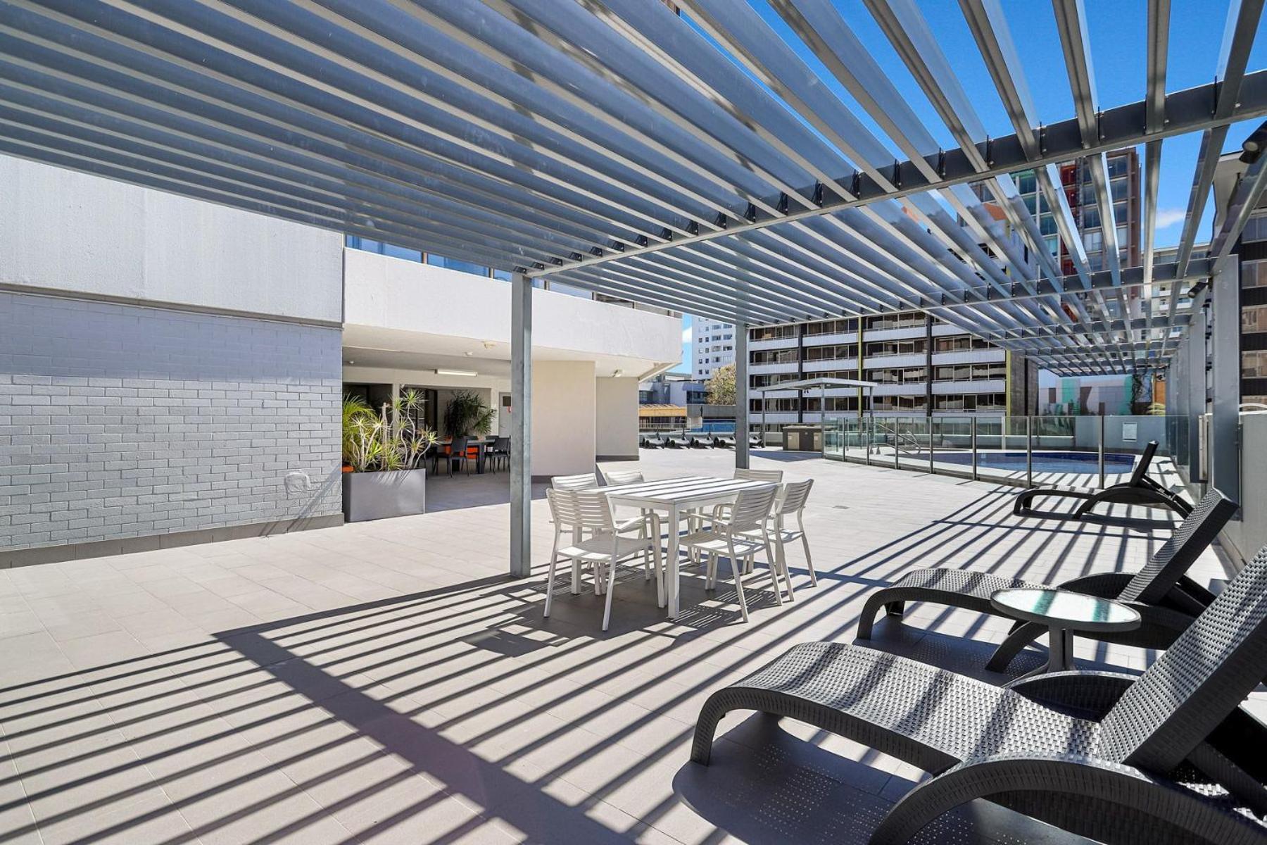 The Astor Apartments Brisbane Esterno foto
