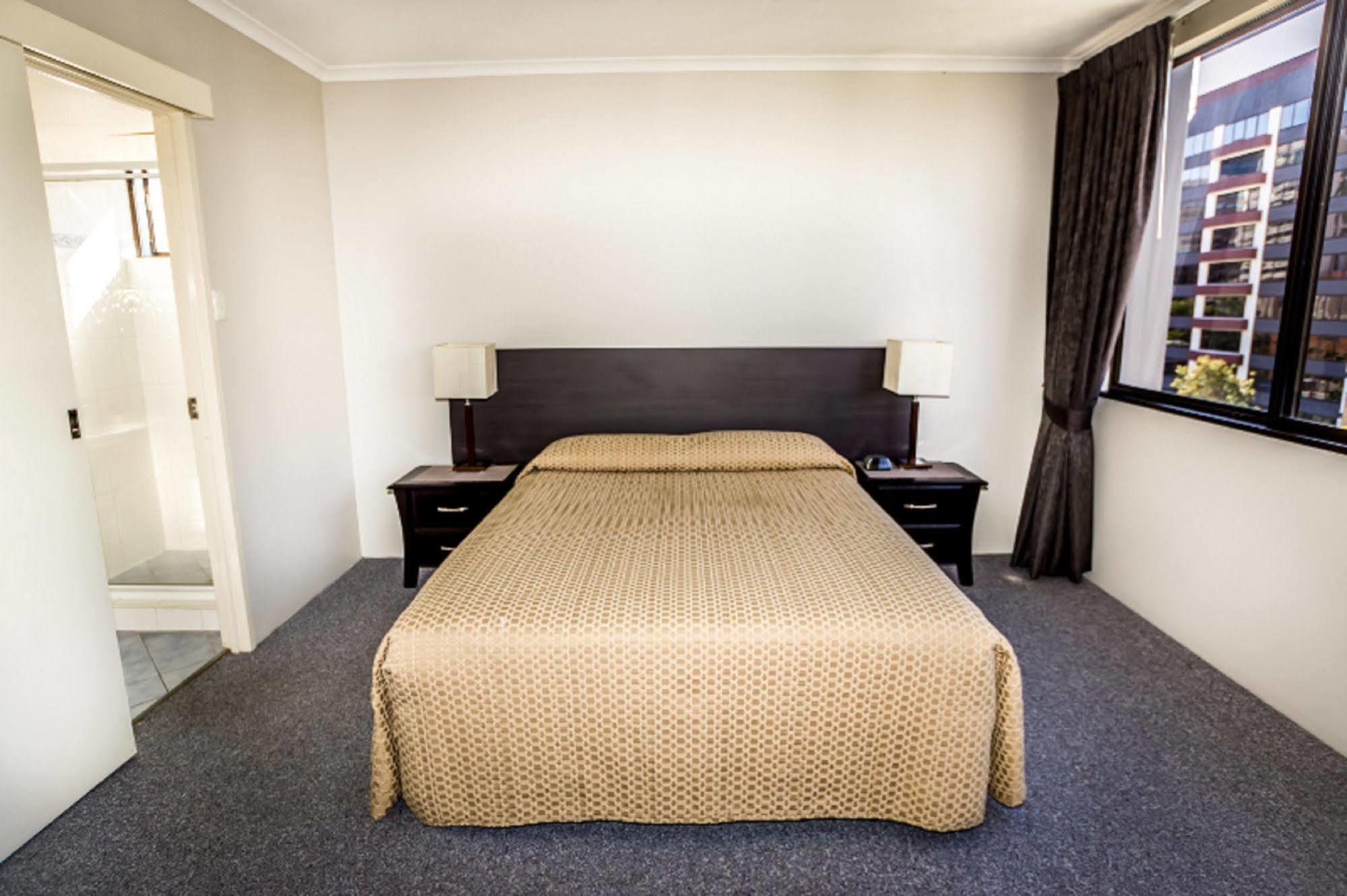 The Astor Apartments Brisbane Esterno foto