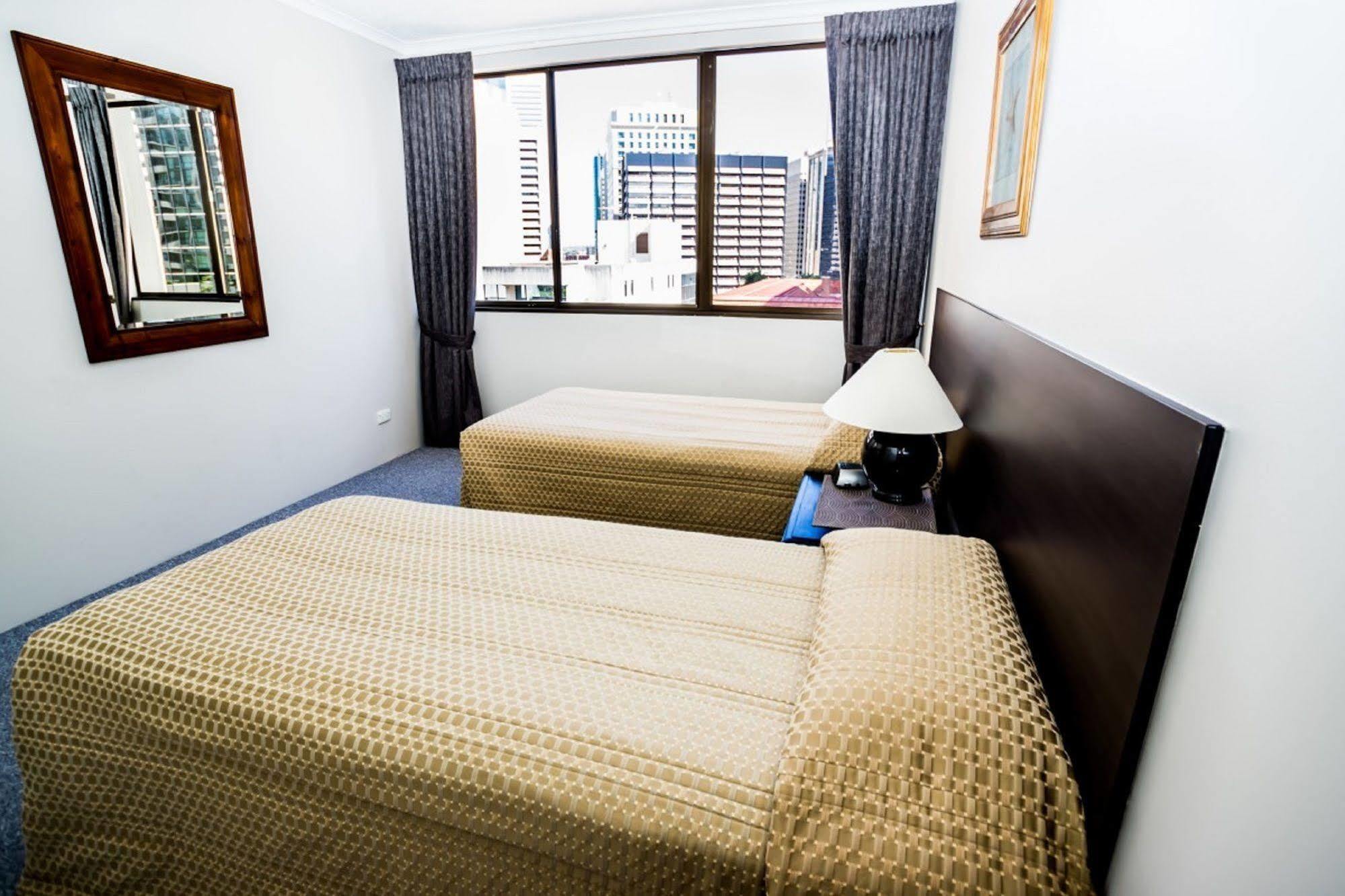 The Astor Apartments Brisbane Esterno foto